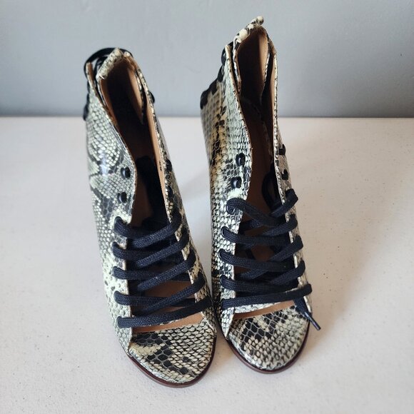 Snake Skin Bootie "NEW" - Picture 2 of 16